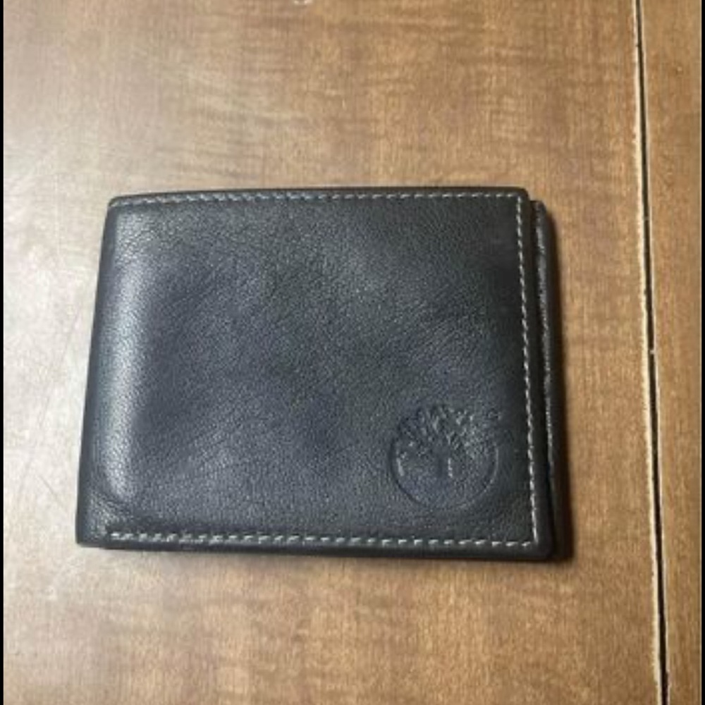 Timberlands leather wallet - Picture 2 of 5